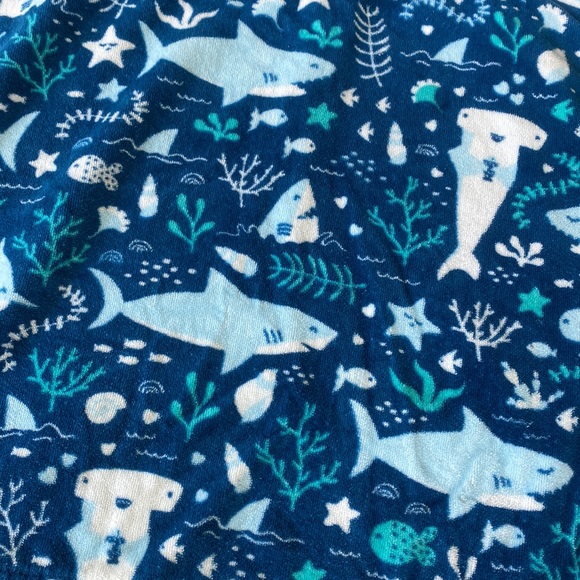 Baba & Bear Kids Hooded Towel - Picture 6 of 11